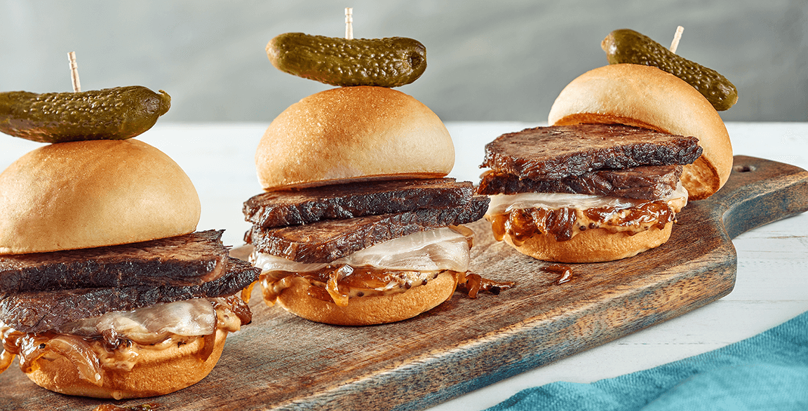 Beef Short Rib with Onion Jam and Provolone on a King’s Hawaiian® Sweet Slider Bun