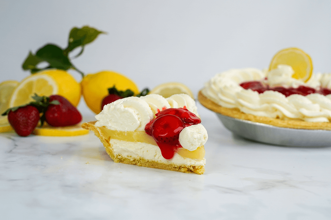 Summer Lovin’: Strawberry Lemonade Pie