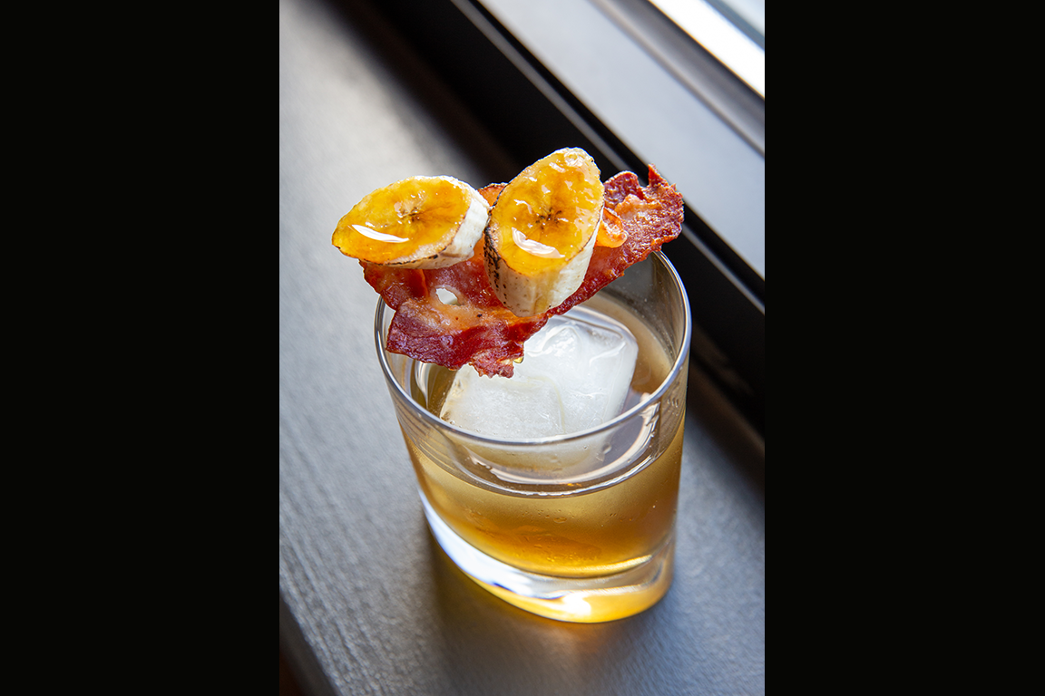 Timeless A-Peel: Graceland