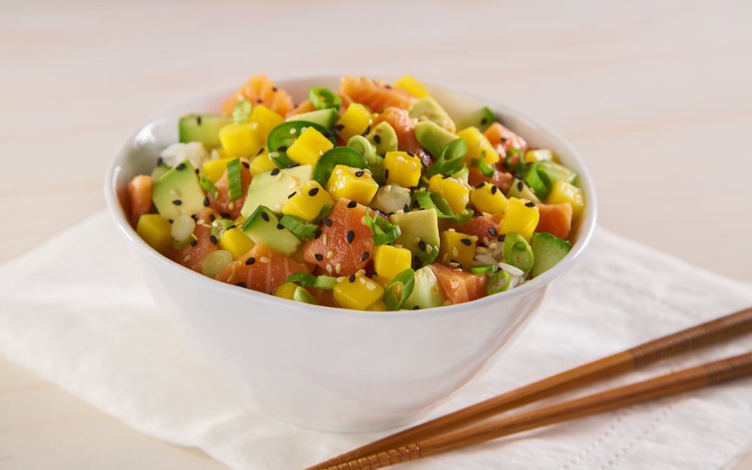 Standing Out in a Small World Small foodservice spaces measure up in big flavor opportunities