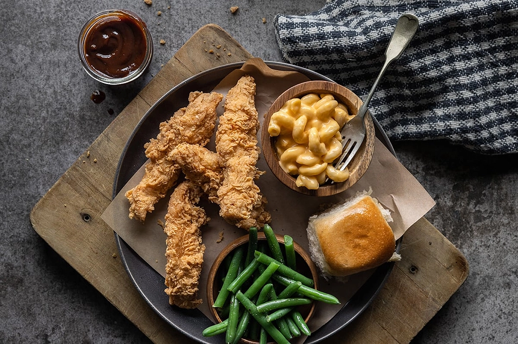 How Cowboy Chicken Stands Apart in a Crowded Category