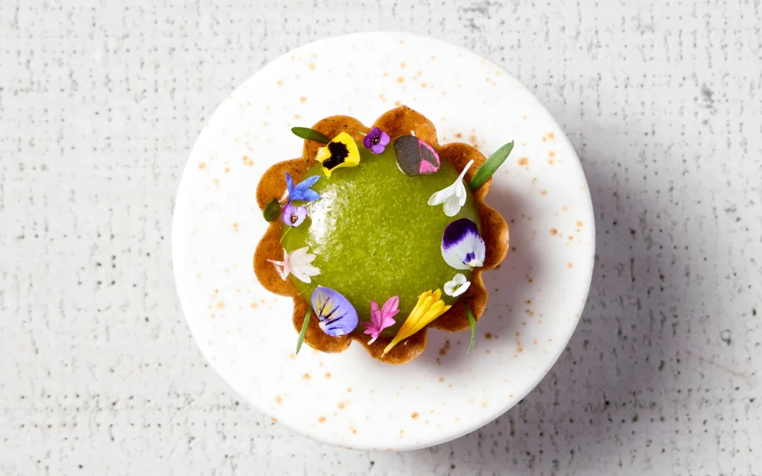 Indian Street Food Turned Elegant Amuse-Bouche Indienne | Chicago