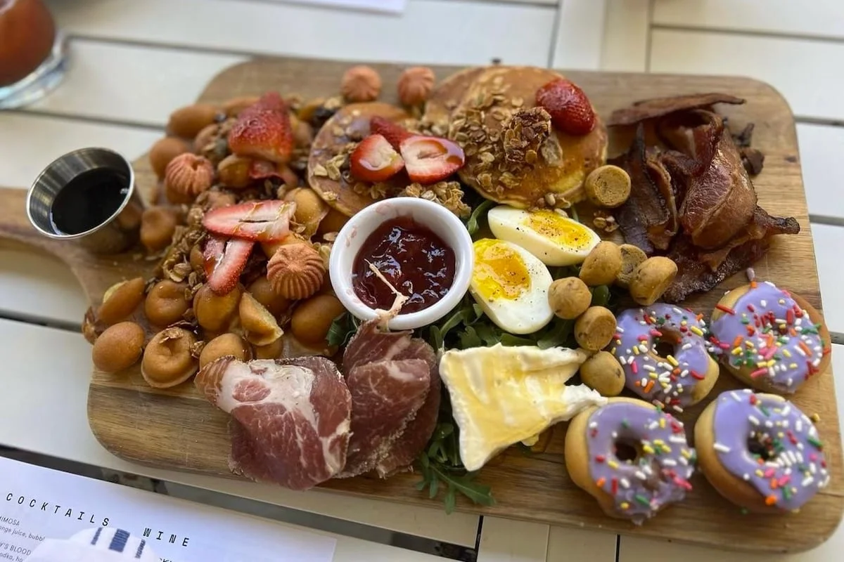 The Morning Mélange